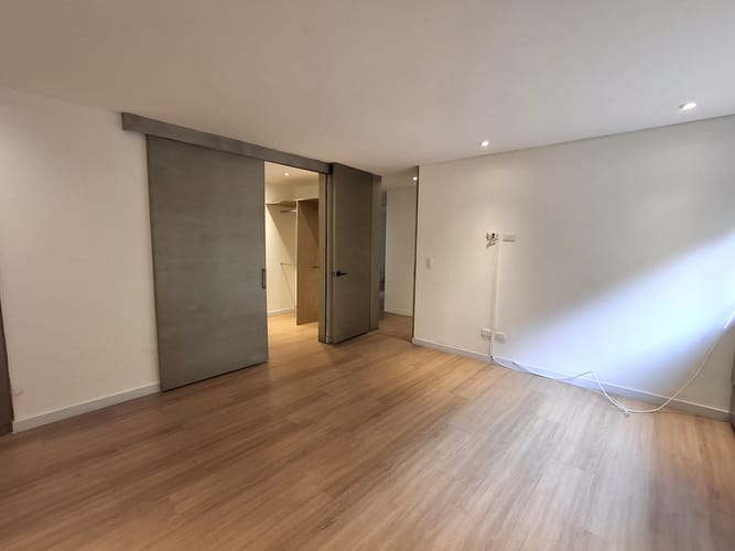 Apartamento de 2 alcobas en arriendo en Chapinero, Bogotá, 150 m² · foto 16 de 20