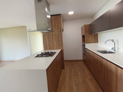 Apartamento de 2 alcobas en arriendo en Las Palmas, Medellín, 112 m² · foto 2 de 20