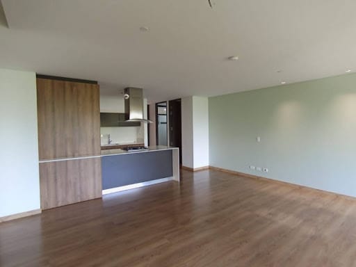 Apartamento de 2 alcobas en arriendo en Las Palmas, Medellín, 112 m² · foto 3 de 20