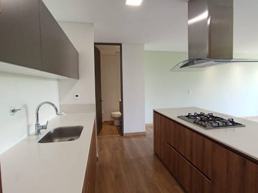 Apartamento de 2 alcobas en arriendo en Las Palmas, Medellín, 112 m² · foto 6 de 20