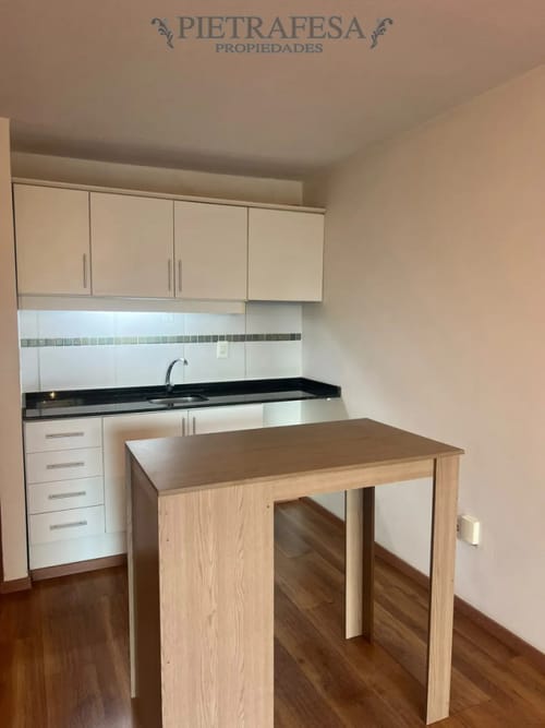 ALQUILER - JOSÉ ELLAURI, MONOAMBIENTE, UN BAÑO · Foto 7