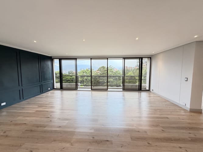 Apartamento de 3 alcobas en arriendo en El Campestre, Medellín, 348 m² · foto 4 de 24