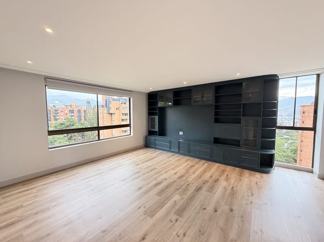 Apartamento de 3 alcobas en arriendo en El Campestre, Medellín, 348 m² · foto 9 de 24