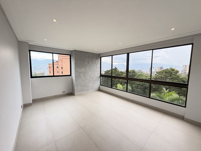 Apartamento de 3 alcobas en arriendo en El Campestre, Medellín, 348 m² · foto 10 de 24