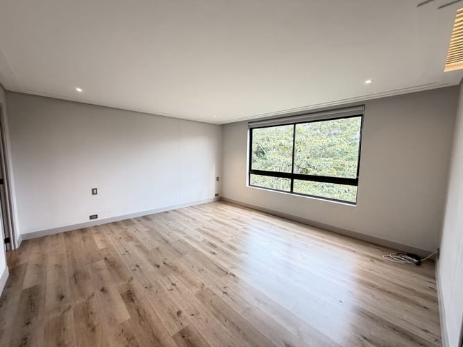 Apartamento de 3 alcobas en arriendo en El Campestre, Medellín, 348 m² · foto 24 de 24