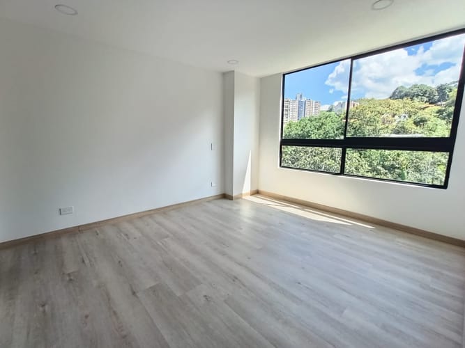 Apartamento de 3 alcobas en arriendo en Camino Verde, Envigado, 89 m² · foto 11 de 16