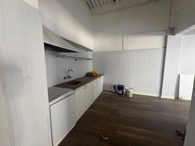 Alquiler Local Comercial 125 M2 Como Nuevo Ideal Para Varios Rubros En Cordón · Foto 8