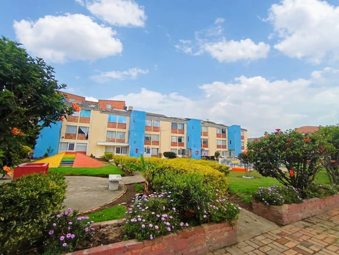 Apartamento de 4 alcobas en venta en San Mateo, Soacha, 61 m² · foto 2 de 9