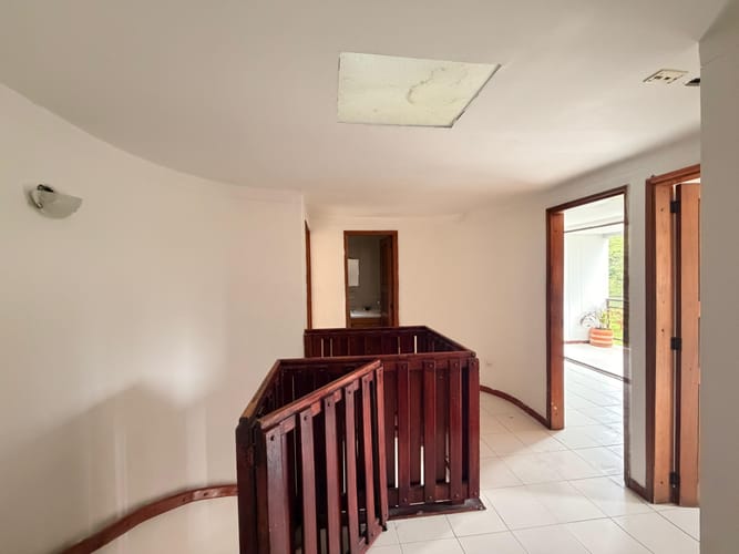 Casa de 4 alcobas en arriendo en Pinares, Pereira, 214 m² · foto 4 de 17