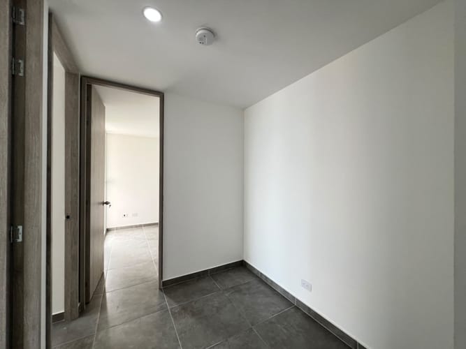 Apartamento de 3 alcobas en arriendo en Aves Maria, Sabaneta, 80 m² · foto 8 de 18