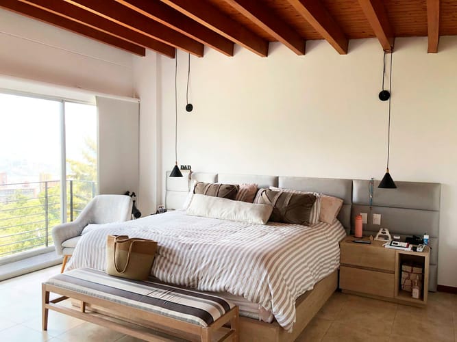Casa de 4 alcobas en venta en El Poblado, Medellín, 240 m² · foto 9 de 16