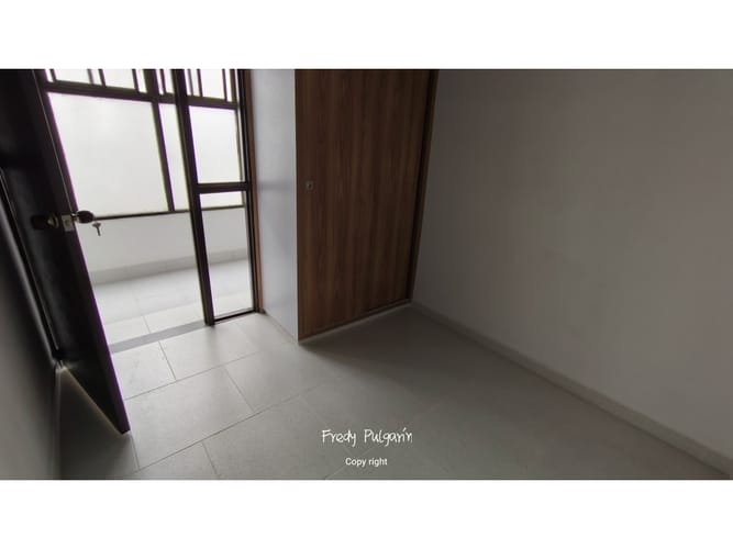 Apartamento de 2 alcobas en venta en Boston, Medellín, 72 m² · foto 5 de 12