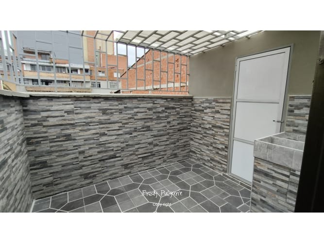 Apartamento de 2 alcobas en venta en Boston, Medellín, 72 m² · foto 9 de 12