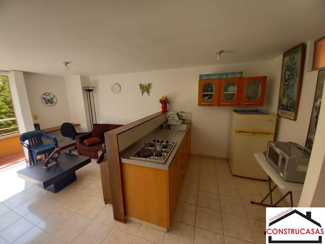 Apartaestudio en arriendo en Santa Lucia, Medellín, 40 m² · foto 3 de 14