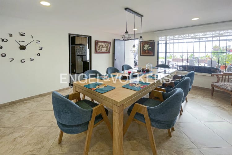 Casa de 4 alcobas en venta en Niza, Bogotá, 249 m² · foto 4 de 18