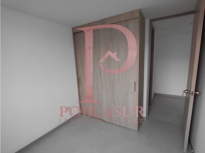 Apartamento de 3 alcobas en arriendo en La Cuenca, Envigado, 68 m² · foto 7 de 13
