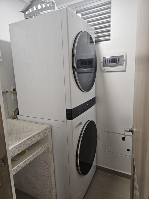 Apartamento de 3 alcobas en venta en Loma De La Doctora, Sabaneta, 69 m² · foto 6 de 21