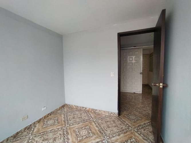 Apartamento de 2 alcobas en arriendo en Engativa Centro, Bogotá, 40 m² · foto 11 de 17