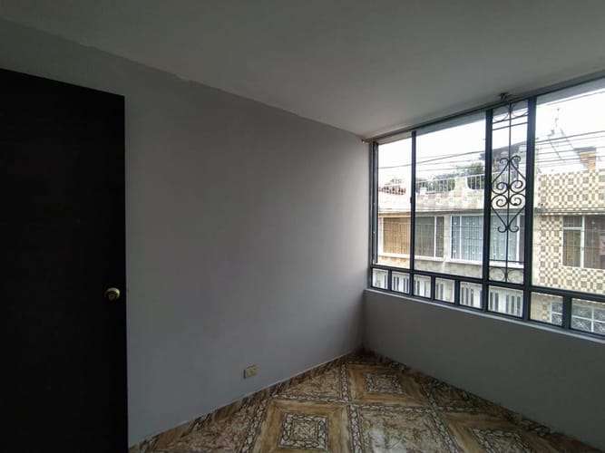 Apartamento de 2 alcobas en arriendo en Engativa Centro, Bogotá, 40 m² · foto 14 de 17