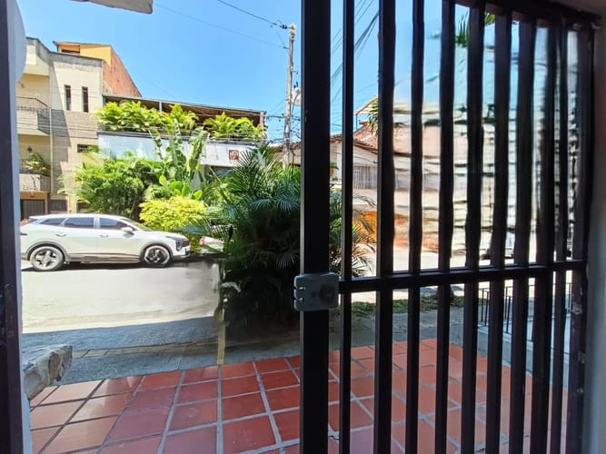 Local en arriendo en Zona Centro, Envigado, 24 m² · foto 2 de 4