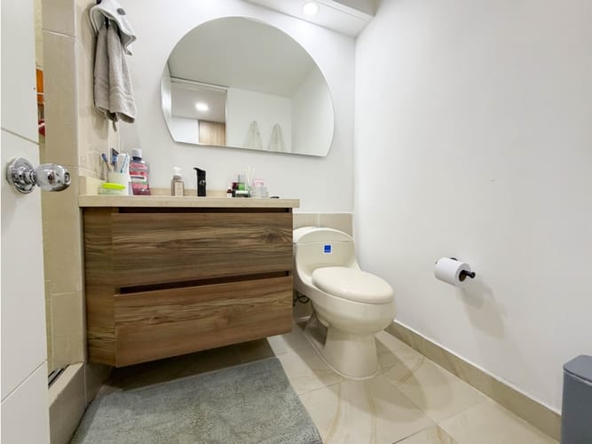 Apartamento de 2 alcobas en venta en Chicó Navarra, Bogotá, 92 m² · foto 13 de 19