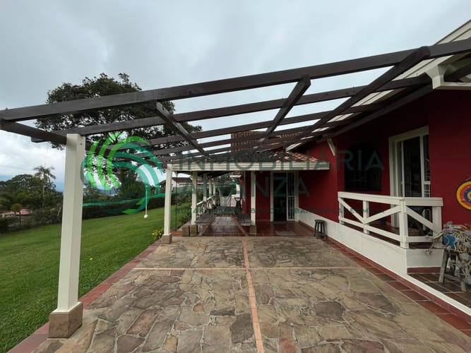 Casa de 3 alcobas en venta en Morrorico, Bucaramanga, 300 m² · foto 4 de 20