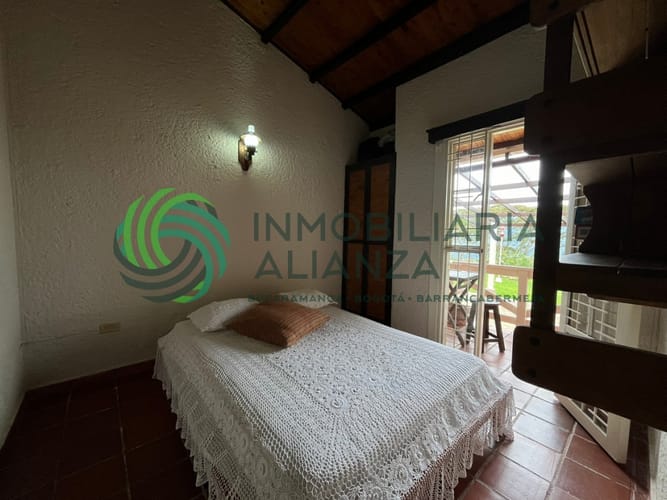Casa de 3 alcobas en venta en Morrorico, Bucaramanga, 300 m² · foto 10 de 20