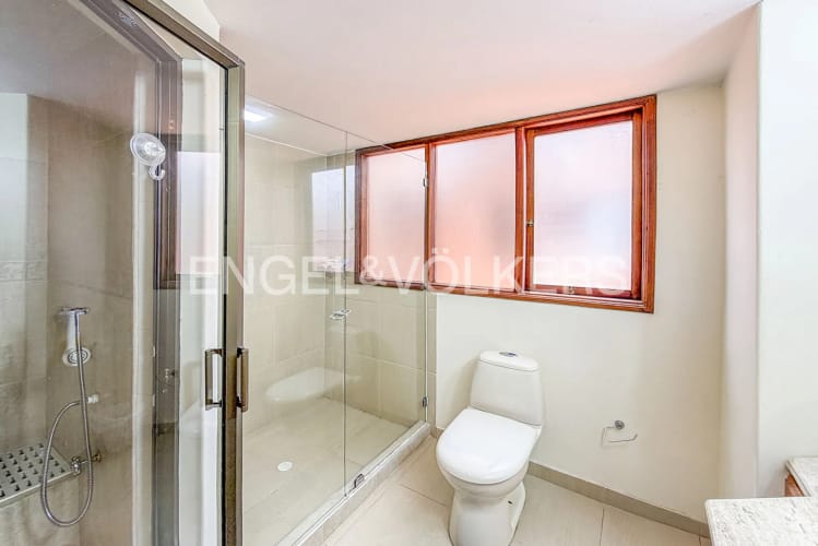 Casa de 3 alcobas en venta en Cerros De Suba, Bogotá, 296 m² · foto 13 de 21