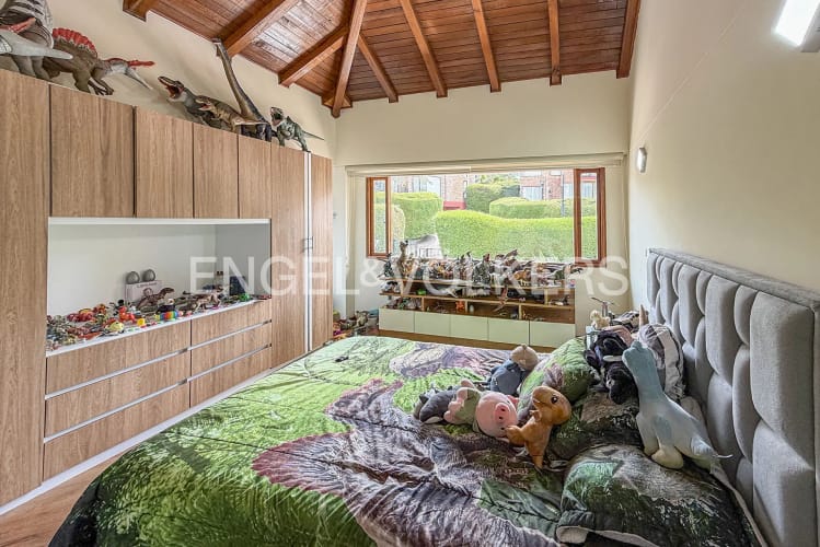 Casa de 3 alcobas en venta en Cerros De Suba, Bogotá, 296 m² · foto 12 de 21