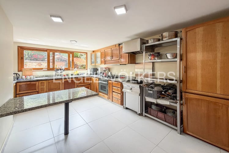 Casa de 3 alcobas en venta en Cerros De Suba, Bogotá, 296 m² · foto 5 de 21
