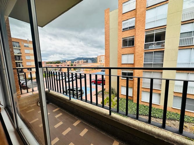Apartamento de 3 alcobas en venta en Andes, Chía, 104 m² · foto 2 de 15