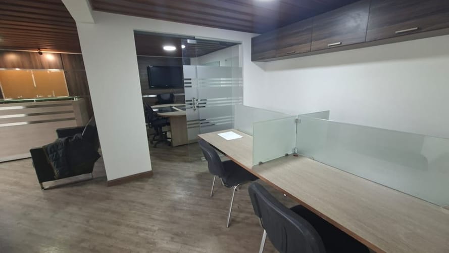 Casa de 7 alcobas en arriendo en Engativá, Bogotá, 350 m² · foto 4 de 24