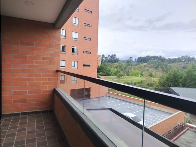 Apartamento de 3 alcobas en arriendo en El Porvenir, Rionegro, 90 m² · foto 4 de 17