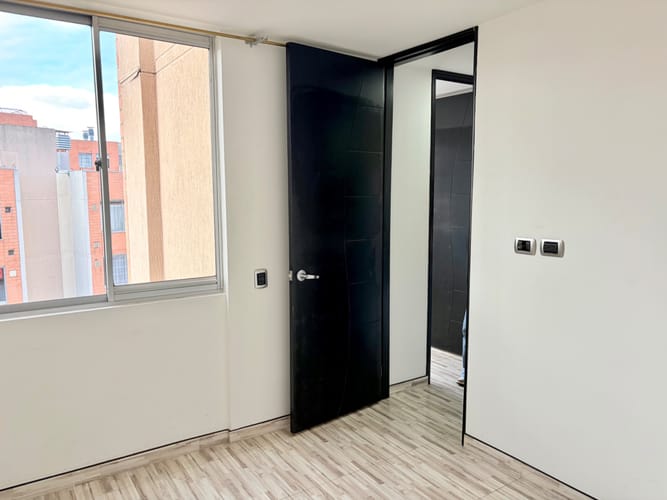 Apartamento de 2 alcobas en venta en Las Brisas, Bogotá, 30 m² · foto 8 de 10