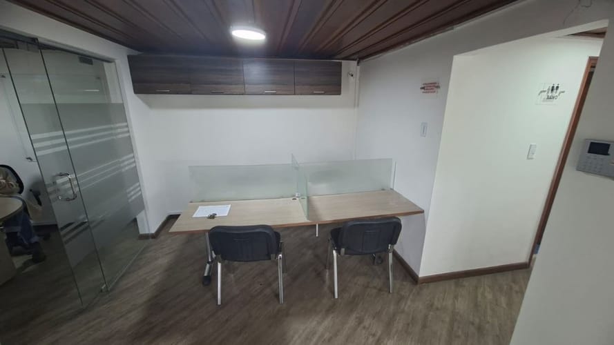 Casa de 7 alcobas en arriendo en Engativá, Bogotá, 350 m² · foto 12 de 24