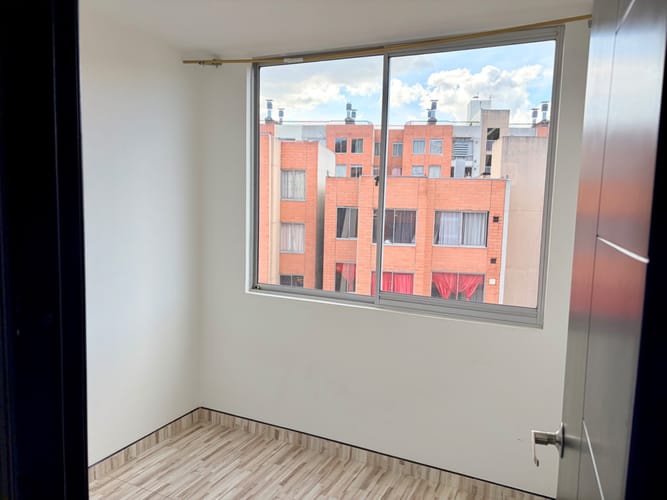 Apartamento de 2 alcobas en venta en Las Brisas, Bogotá, 30 m² · foto 7 de 10