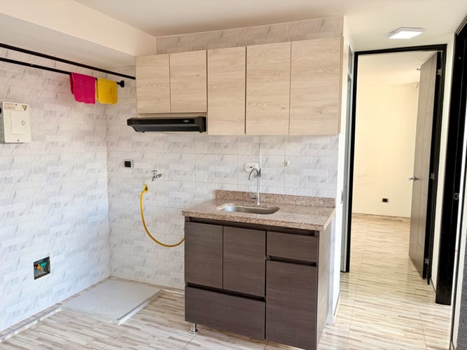 Apartamento de 2 alcobas en venta en Las Brisas, Bogotá, 30 m² · foto 5 de 10