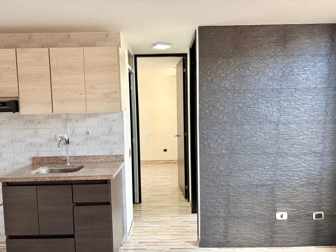 Apartamento de 2 alcobas en venta en Las Brisas, Bogotá, 30 m² · foto 3 de 10