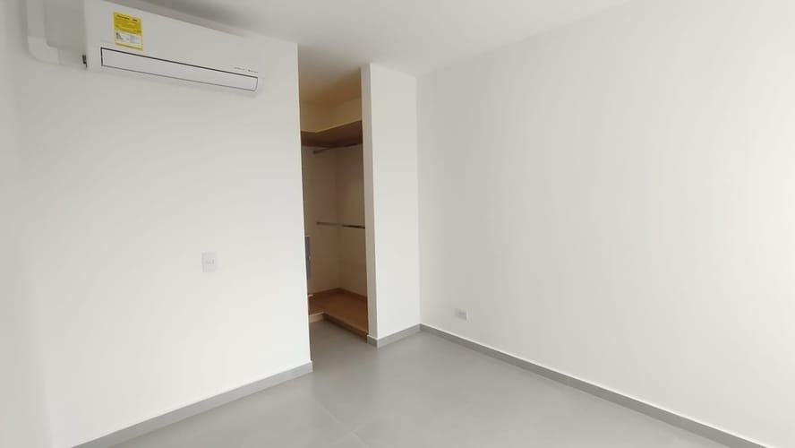 Apartamento de 2 alcobas en arriendo en Bellavista, Cali, 50 m² · foto 12 de 24