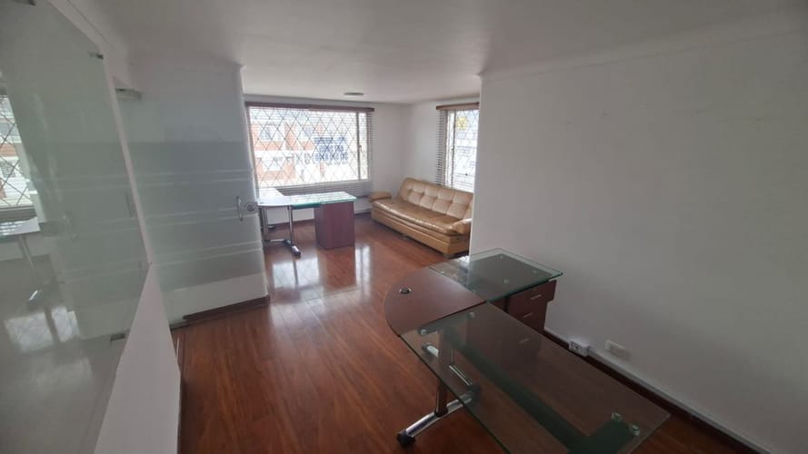 Casa de 7 alcobas en arriendo en Engativá, Bogotá, 350 m² · foto 23 de 24