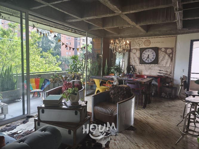 Apartamento de 2 alcobas en arriendo en Lalinde, Medellín, 90 m² · foto 2 de 24