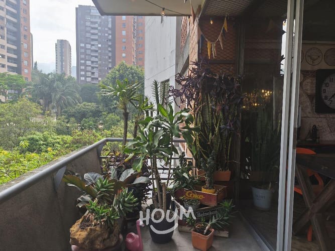 Apartamento de 2 alcobas en arriendo en Lalinde, Medellín, 90 m² · foto 18 de 24
