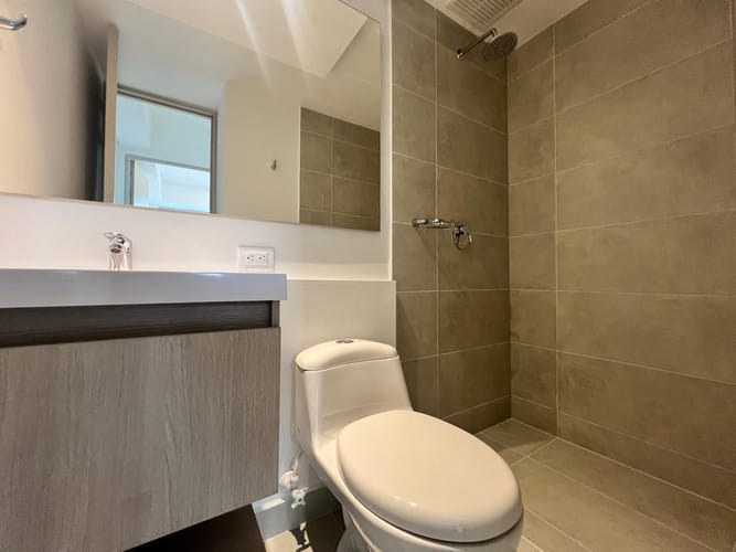 Apartamento de 3 alcobas en arriendo en Las Vegas, Envigado, 75 m² · foto 11 de 21