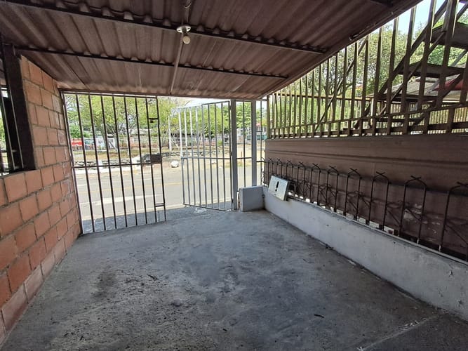 Local en arriendo en El Jardin, Cali, 40 m² · foto 3 de 9