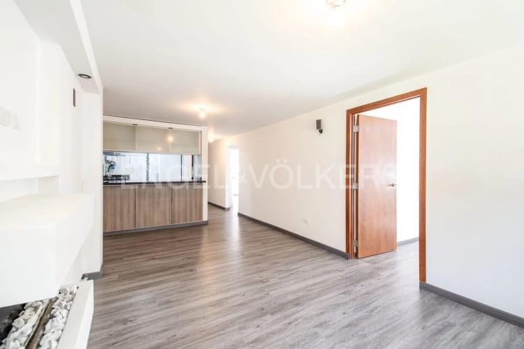 Apartamento de 3 alcobas en venta en Cedritos, Bogotá, 91 m² · foto 4 de 15