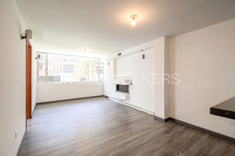 Apartamento de 3 alcobas en venta en Cedritos, Bogotá, 91 m² · foto 2 de 15