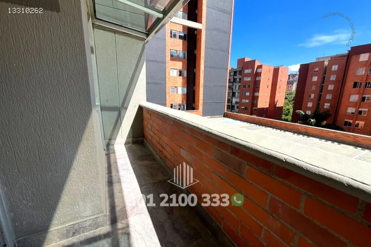 Apartamento de 2 alcobas en arriendo en Cumbres, Envigado, 88 m² · foto 6 de 24
