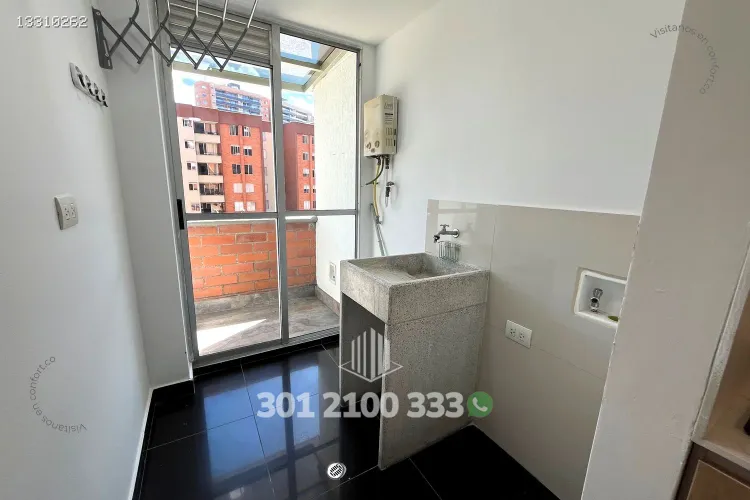 Apartamento de 2 alcobas en arriendo en Cumbres, Envigado, 88 m² · foto 11 de 24