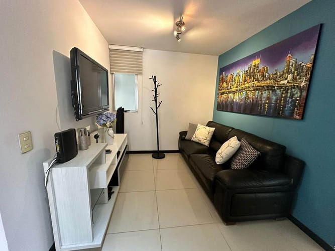 Apartamento de 3 alcobas en arriendo en El Poblado, Medellín, 85 m² · foto 4 de 14