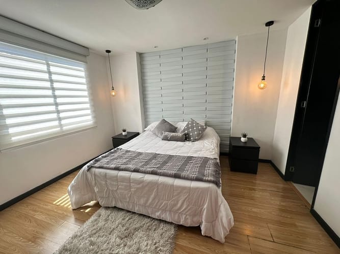 Apartamento de 3 alcobas en arriendo en El Poblado, Medellín, 85 m² · foto 11 de 14
